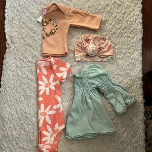 2/$10 Girls 0-3 month Bundle. Carters, Burts Bees Baby, Little Lass